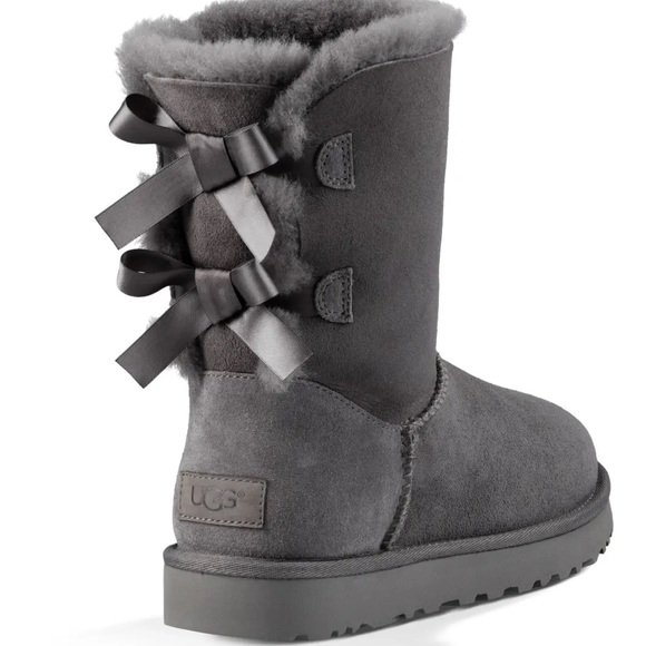 UGG🩶Satin double Bow Bailey Boots - Picture 2 of 12